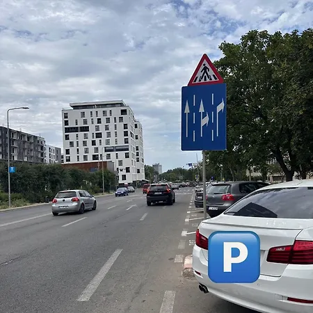 Butterfly Free Parking 10 Min Daire Köstence